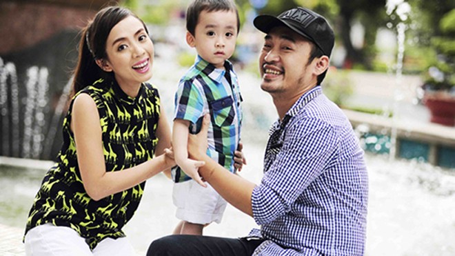 Diễn viên Thu Trang: 'Tôi diễn vai bi thì khán giả cũng cười' Thu Trang và gia đình sẽ ăn Tết muộn sau khi hoàn tất các buổi diễn phục vụ khán giả.