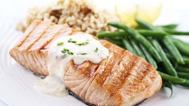 6 sai lầm hay mắc khi ăn kiêng Sai lầm thường gặp nhất là không ăn đủ protein trong bữa sáng.