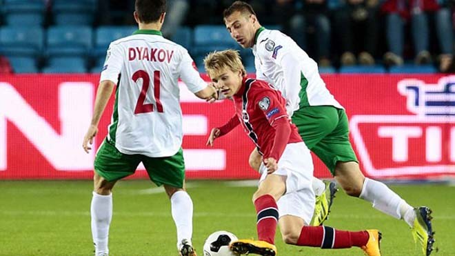 Chuyện ít biết về 'thần đồng' 16 tuổi mới gia nhập Real Martin Odegaard nổi danh từ rất sớm
