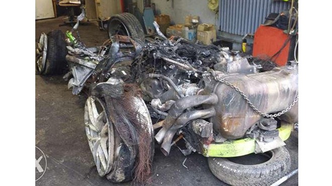 Rao bán 'xác' Lamborghini Huracan với giá không tưởng Đống kim loại và cao su còn lại từ siêu xe gặp nạn.