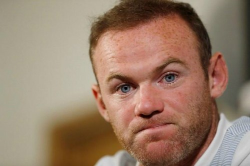 Rooney bực tức khi bị hỏi về vị trí trong đội hình tuyển Anh Rooney phải nhận nhiều chỉ trích gần đây. Ảnh: Reuters.