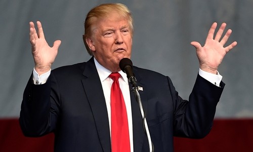 Donald Trump hứng chỉ trích vì dùng từ thô tục nói về phụ nữ Ứng viên tổng thống đảng Cộng hòa Donald Trump. Ảnh: Reuters.