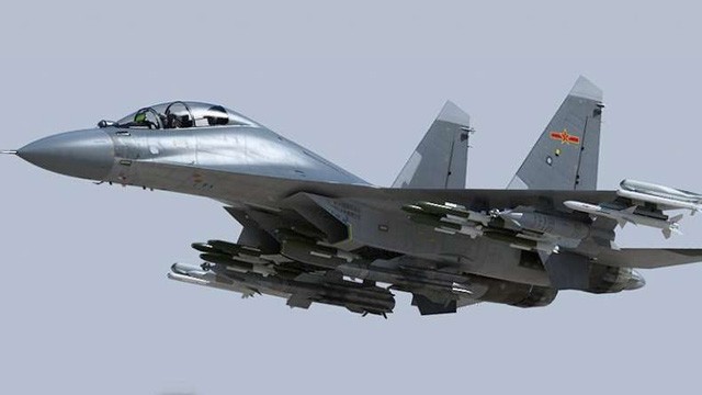 Tên lửa tầm xa mới của Trung Quốc khiến Mỹ 'lạnh gáy' Máy bay chiến đấu J-16 của Trung Quốc (Ảnh: Newsx)