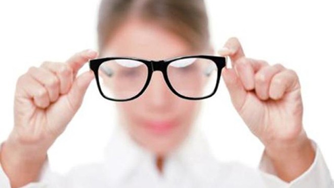 Các biện pháp hay giúp cải thiện thị lực cho mắt Không nên đeo kính vào những thời điểm không cần tới