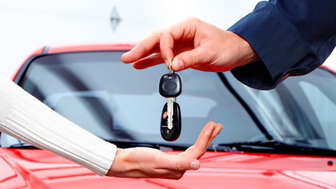 Vay nóng mua ôtô Tết: 2 tiếng có tiền, khốn đốn cả năm Nhiều khách hàng muốn vay tiền mua xe trước Tết (ảnh minh họa)