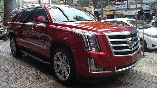 Chiếc Cadillac của bà Quỳnh Anh có gì đặc biệt? Chiếc xe của bà Quỳnh Anh sở hữu vào năm 2015 khá độc và siêu sang