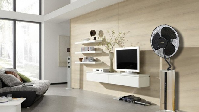 Các sự cố thường gặp ở quạt phun sương và cách xử lý Quạt phun sương có cấu tạo không khác nhiều so với quạt cây. (ảnh internet).