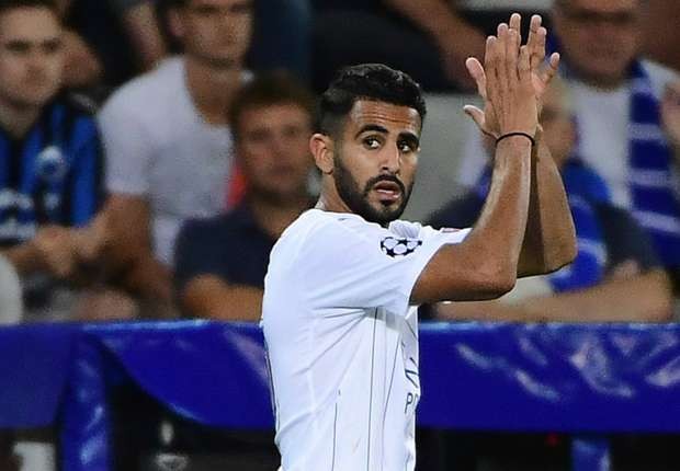 Lộ lý do Arsenal mua hụt 'bom tấn' Riyad Mahrez Riyad Mahrez tiết lộ mình không đến Arsenal là do Leicester quyết giữ người.