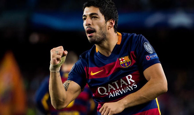 Barcelona lên kế hoạch thưởng đậm cho Suarez Luis Suarez chuẩn bị gia hạn hợp đồng với Barcelona.