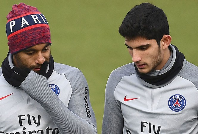 BẢN TIN Thể thao: 'Ronaldo mới' lộ lý do lật kèo M.U Goncalo Guedes từ chối gia nhập M.U vì sợ ngồi dự bị.
