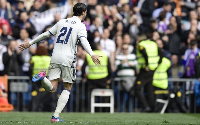 BẢN TIN Thể thao: Real Madrid lập thêm kỷ lục mới Bale tỏa sáng giúp Real Madrid lập thêm kỷ lục mới.