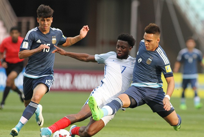 U20 Argentina và Đức nếm trái đắng ngày khai mạc U20 Argentina bất ngờ thua U20 Anh 0-3. Ảnh: Vnexpress