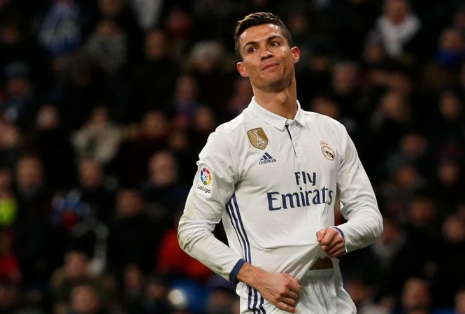 Bản tin Thể thao: Ronaldo chỉ lợi dụng M.U để “làm giá” Ronaldo không thực sự muốn trở lại M.U.