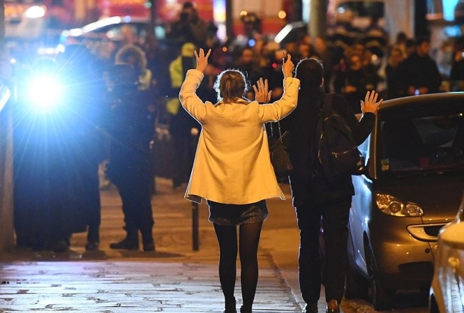 Phản ứng của các ứng viên tổng thống Pháp sau vụ khủng bố Paris Ảnh: AFP
