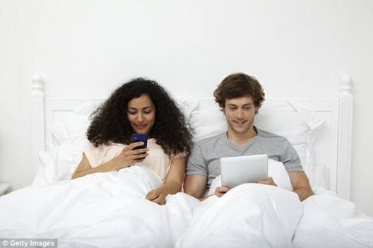 Những kẻ phá bĩnh phòng the lãng xẹt Ảnh minh họa: Internet