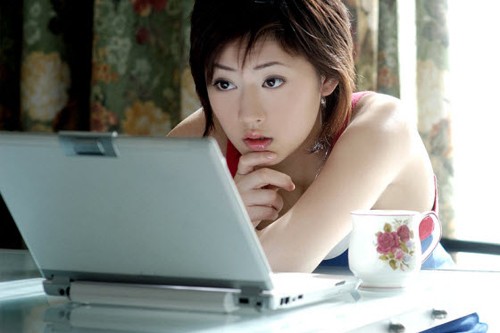 Vừa ly hôn, vợ cũ lên facebook bêu xấu tôi Ảnh minh họa: Internet