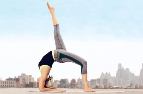 Tập yoga nên ăn uống thế nào cho phù hợp? Ảnh minh hoạ: Internet
