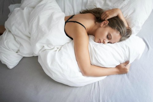Lý do phái đẹp nên 'thả rông' ngực khi ngủ Ảnh minh hoạ: Internet