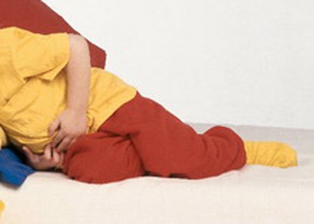 Giun đũa đục thủng ruột thừa bé 2 tuổi Ảnh minh họa