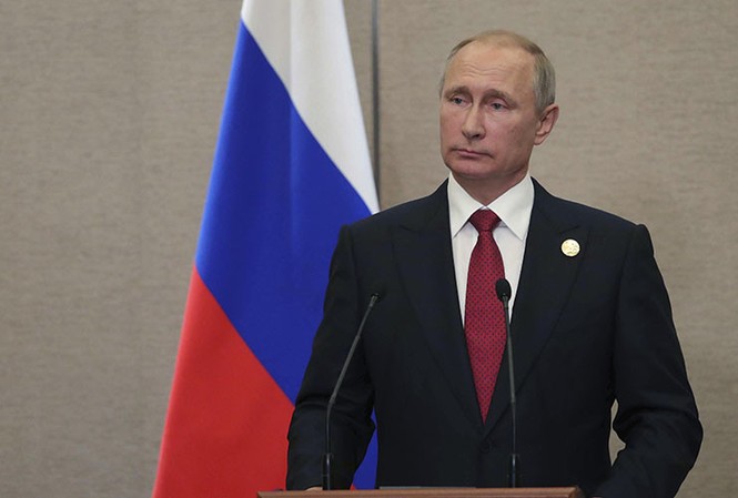 Tổng thống Nga Putin: Lệnh trừng phạt không có tác dụng với Triều Tiên Tổng thống Nga Vladimir Putin tham gia cuộc họp báo hôm nay, 5/9 bên lề Hội nghị thượng đỉnh BRICS ở Trung Quốc. Ảnh: Sputnik