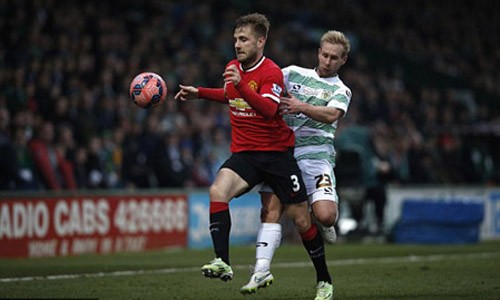 Man United trả giá siêu đắt cho chiến thắng ở FA Cup Luke Shaw đã dính chấn thương trong trận gặp Yeovil