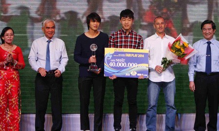 BẢN TIN Thể thao sáng: U19 Việt Nam giành giải Fair-play BẢN TIN Thể thao sáng: U19 Việt Nam giành giải Fair-play