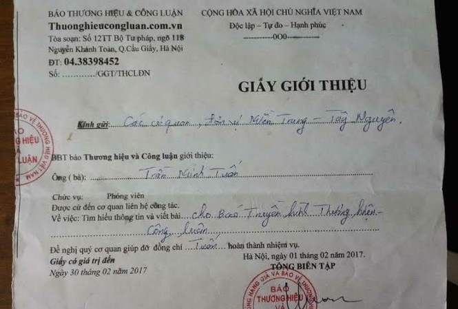 Báo Thương hiệu và Công luận lên tiếng vụ 'nhà báo' tống tiền Giấy giới thiệu của báo Thương hiệu và Công luận cấp cho ông Tuấn đã hết hiệu lực từ tháng 2/2017.