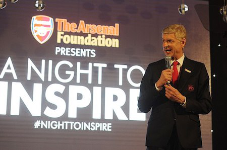 Chi hơn 700 triệu đồng để... ăn tối cùng HLV Wenger Một bữa ăn với Wenger có giá lên tới 24.000 bảng Anh
