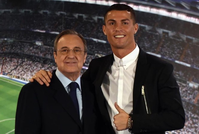 Muốn 'tái hôn' với Ronaldo, M.U phải chi ra... 1 tỷ euro Muốn 'tái hôn' với Ronaldo, M.U phải chi ra... 1 tỷ euro