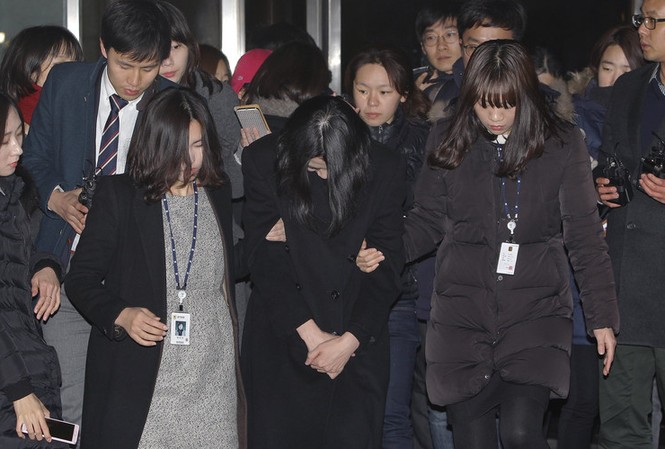 Con gái sếp tổng Korean Air hầu tòa Cho Hyun-ah ra hầu tòa