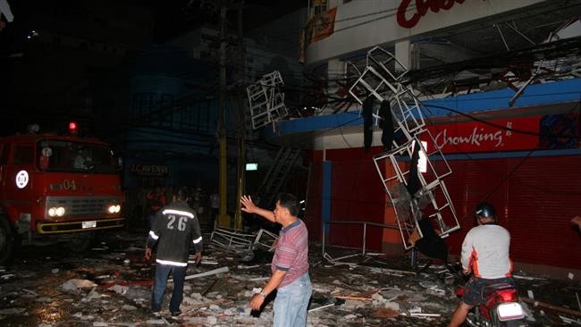 Đánh bom xe kinh hoàng ở Philippines, 49 người thương vong Hiện trường vụ đánh bom xe