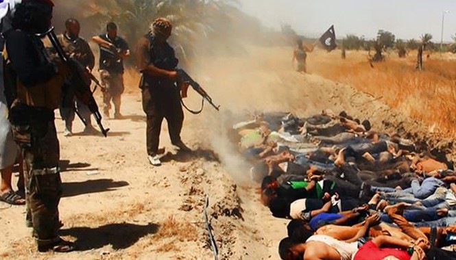 Rúng động phát hiện hố chôn 320 người tại Iraq IS tàn sát hàng chục người tại tỉnh Salahuddin. Ảnh: Press TV