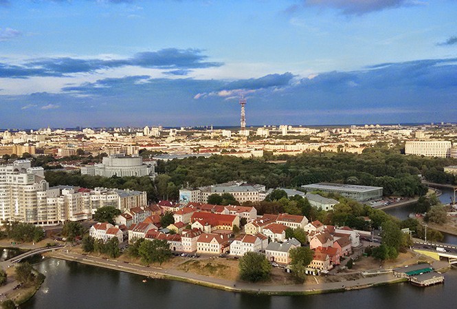 Dùng rìu chém chết một phụ nữ ở trung tâm thương mại Thủ đô Minsk của Belarus