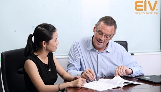 5 nguyên tắc tìm giáo viên dạy tiếng Anh cho công ty Học với giáo viên bản ngữ bạn sẽ cảm nhận được sự hiệu quả khác biệt