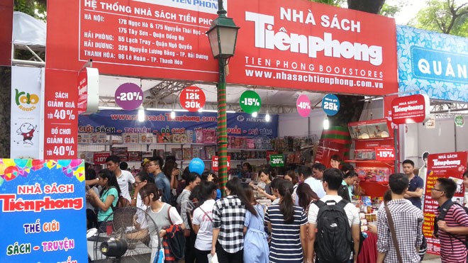 Nhà sách Tiền Phong tham gia sự kiện “Tuổi trẻ Việt Đồng hành cùng hàng Việt” Nhà sách Tiền Phong tham gia sự kiện “Tuổi trẻ Việt Đồng hành cùng hàng Việt”