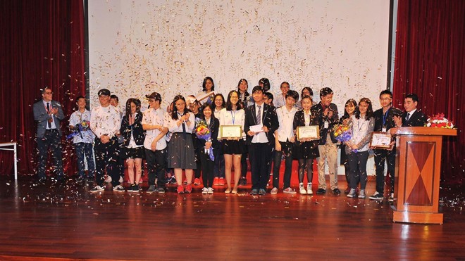 'Đấu trường' hùng biện nóng nhất cho học sinh khối Trung học 'Đấu trường' hùng biện nóng nhất cho học sinh khối Trung học