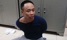 Bị 141 tóm, thanh niên khai để quên ma túy đá trong túi quần Đối tượng Đặng Quốc Dũng.