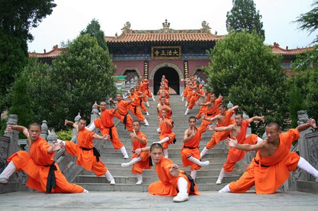 Hội kín Trung Quốc và những võ phái kỳ bí Có nhiều hội kín lợi dụng danh nghĩa, võ công Thiếu Lâm Tự hiệu triệu quần chúng. (Ảnh minh họa)
