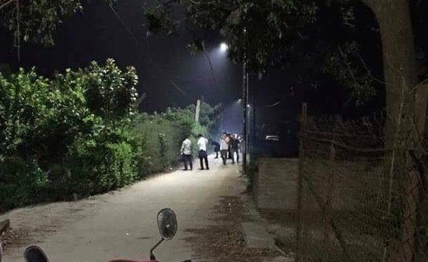 Phát hiện thi thể người phụ nữ nghi bị sát hại bên vệ đường Con đường nơi phát hiện thi thể chị A.