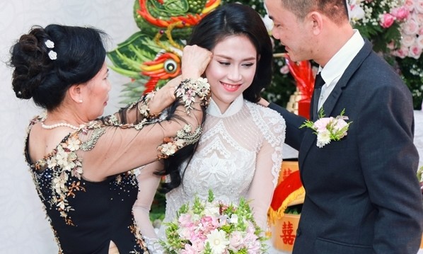 Hoa hậu Đông Nam Á Thu Vũ huỷ hôn với bạn trai đại gia Hình ảnh Hoa hậu Đông Nam Á Thu Vũ trong đám hỏi.