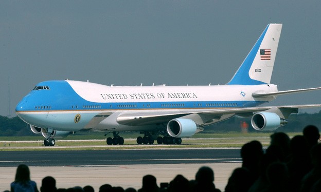 Vì sao chuyên cơ tổng thống Mỹ có giá “trên trời”? Chuyên cơ Air Force One. (Ảnh: AviationCV).
