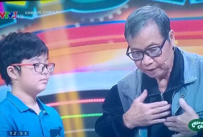 MC Thảo Vân lần đầu tiên chia sẻ về bố chồng Bé Tít (con trai MC Thảo Vân và diễn viên Công Lý) và ông nội trong chương trình truyền hình thực tế.