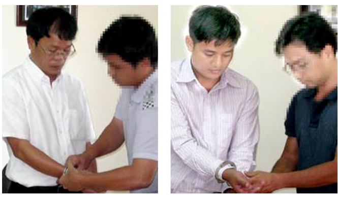 Vụ chìm ca nô làm chết 9 người ở Cần Giờ: Truy tố hai giám đốc Công an bắt ông Đảo (trái) và ông Quyết tại nơi làm việc