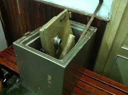 Đột nhập trụ sở UBND xã, trộm gần 200 triệu đồng Đột nhập trụ sở UBND xã, trộm gần 200 triệu đồng
