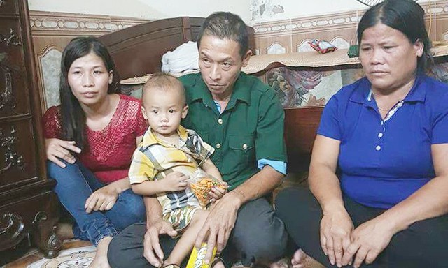 TAND Tối cao và Bộ Công an lên tiếng về vụ lái xe chở tôn gây chết người Ông Bình còng được tại ngoại, trở về căn nhà trọ chật hẹp vào tối qua