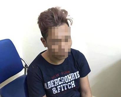 Thiếu nữ tố bị bạn trai bỏ thuốc mê rồi hiếp dâm Nghi can H. bị đưa về trụ sở công an để tiếp tục làm rõ