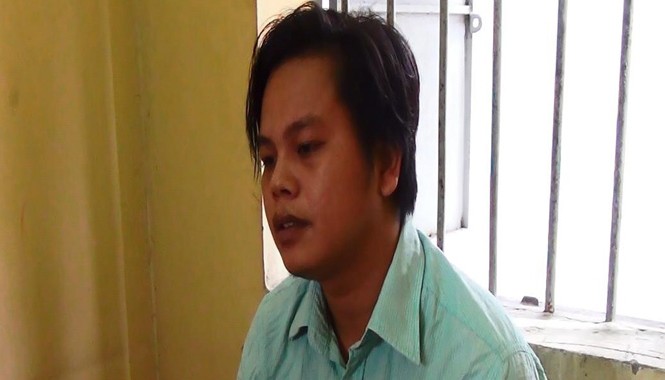 Tranh giành khách, tài xế taxi đâm chết người Kháng bị tạm giữ tại công an. Ảnh Đông Sơn.