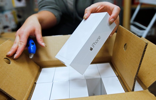 Đào hầm trộm cả kho 240 chiếc iPhone 6 Đào hầm trộm cả kho 240 chiếc iPhone 6