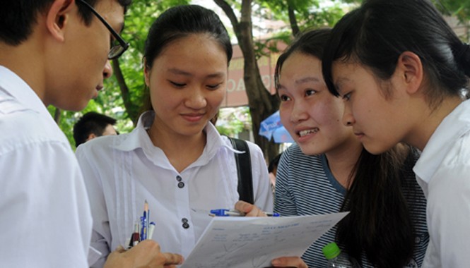 Không xếp loại tốt nghiệp năm 2015 Năm 2015, thí sinh được xét công nhận tốt nghiệp và được cấp chung một loại Bằng tốt nghiệp THPT. Ảnh: Quý Đoàn (VnExpress).