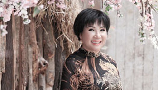 Danh ca Lệ Thu: 'Hôn nhân là chuyện nợ duyên' Danh ca Lệ Thu: 'Hôn nhân là chuyện nợ duyên'
